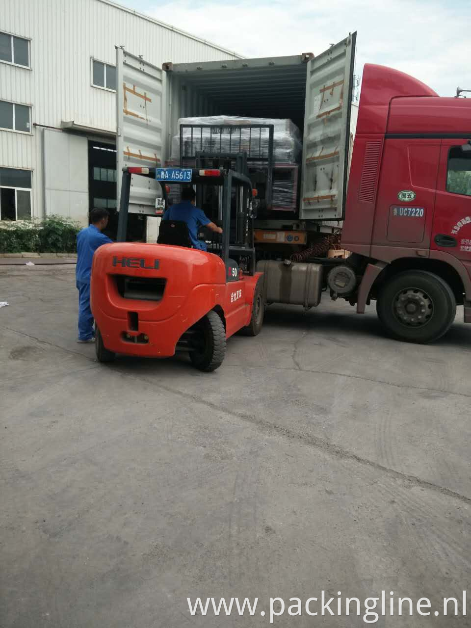 Autoamtic Pallet Wrapper loading